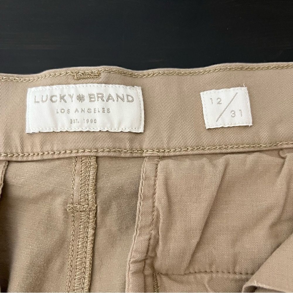 Lucky Brand Pants Mens Size 33x30? Beige Chino Straight Leg Stretch Slash Pocket - Picture 9 of 14
